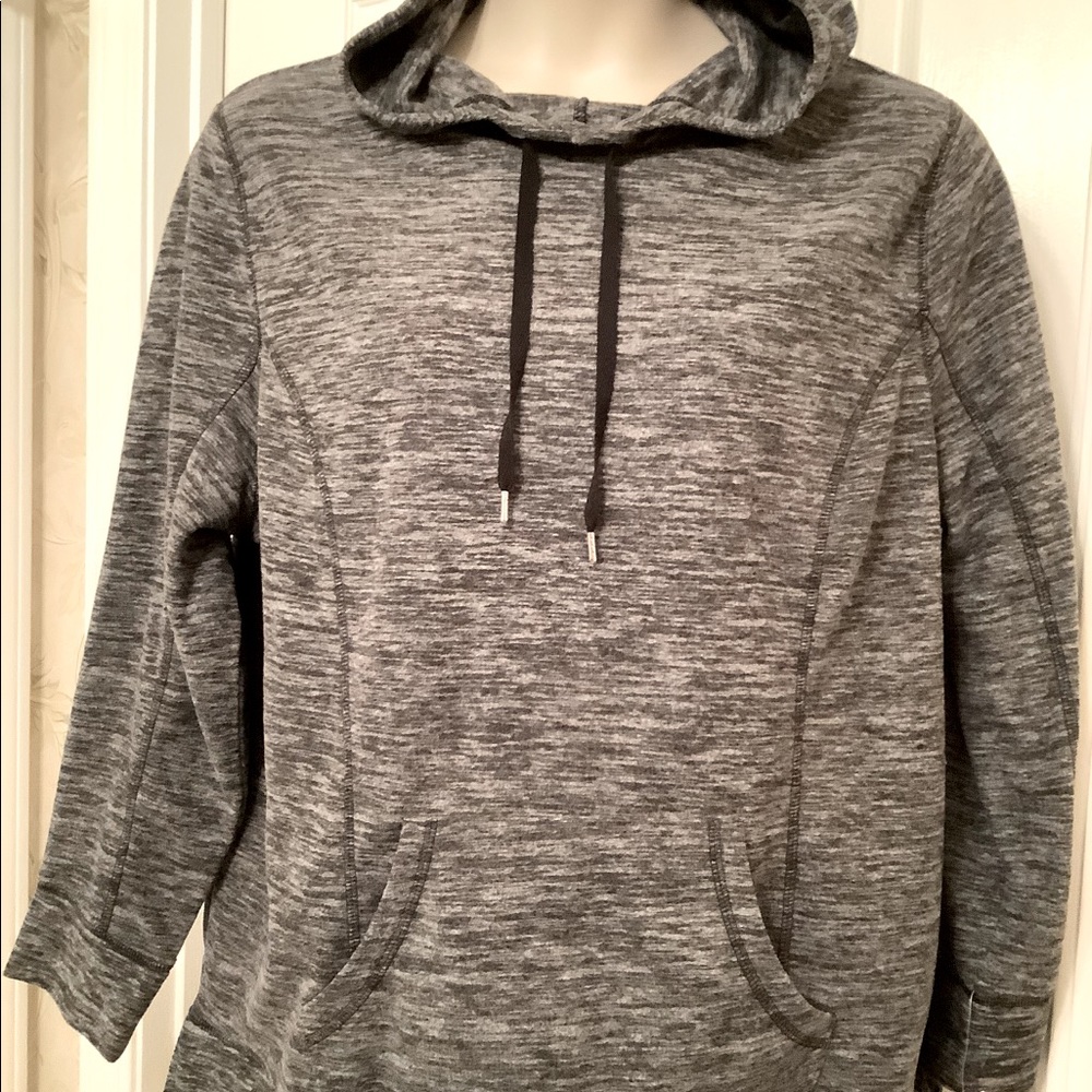 Style & Co Sweatshirt